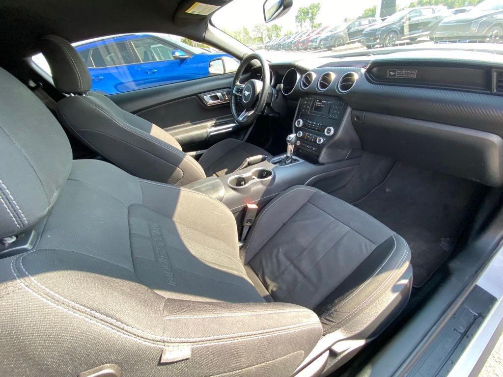 2020 Ford Mustang EcoBoost KEYLESS ENTRY / BLUETOOTH / BACK UP CAM