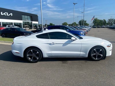 2020 Ford Mustang EcoBoost KEYLESS ENTRY / BLUETOOTH / BACK UP CAM