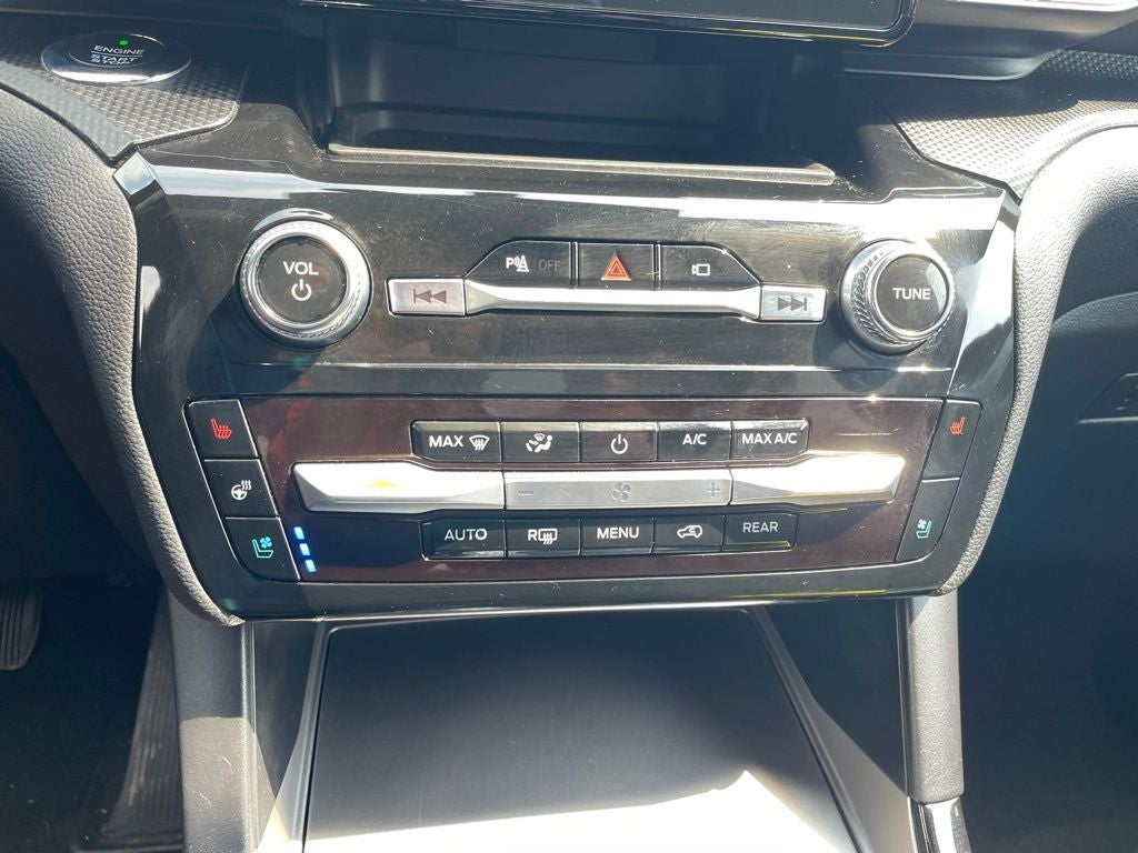 2021 Ford Explorer ST 4X4 / HEATED SEATS