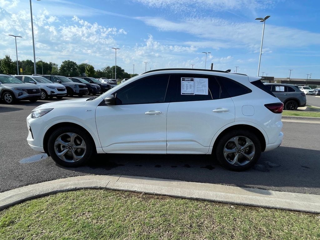 2023 Ford Escape ST-Line ONE OWNER / CLEAN CARFAX