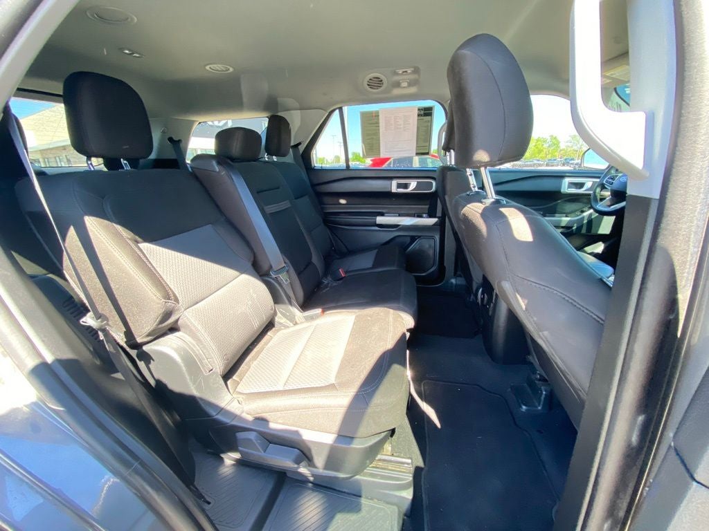 2024 Ford Explorer XLT RWD / ONE OWNER / HEATED SEATS