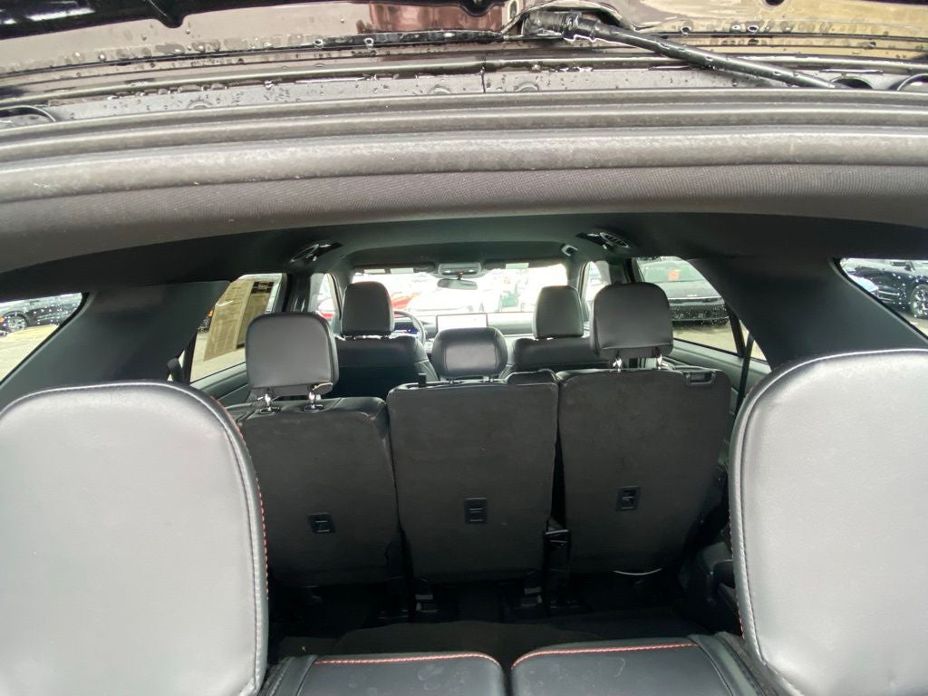 2025 Ford Explorer ST-Line 4X4 / HEATED SEATS / ONE OWNER