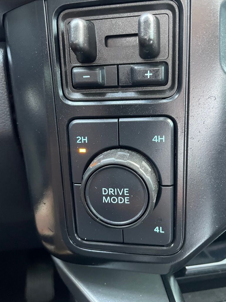 2024 Ford F-250SD Lariat 4X4 / HEATED SEATS / NAV