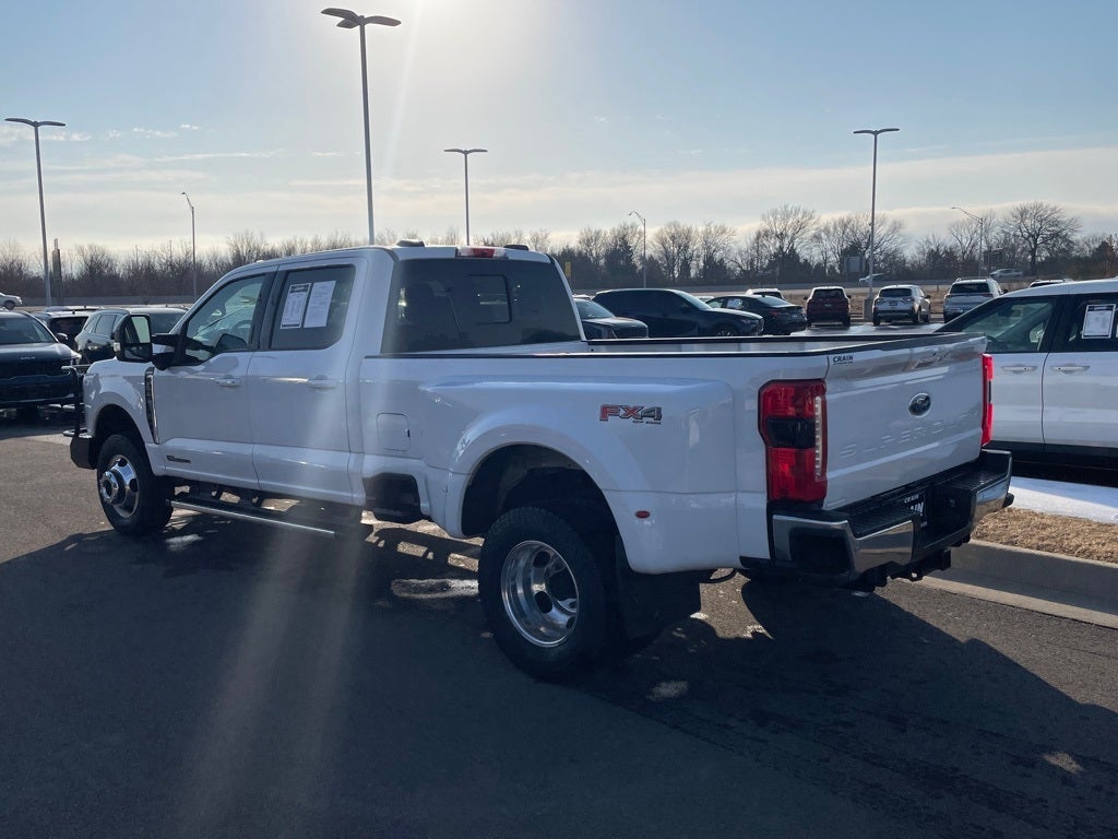 2024 Ford F-350SD Lariat 4X4 / NAV / HEATED SEATS