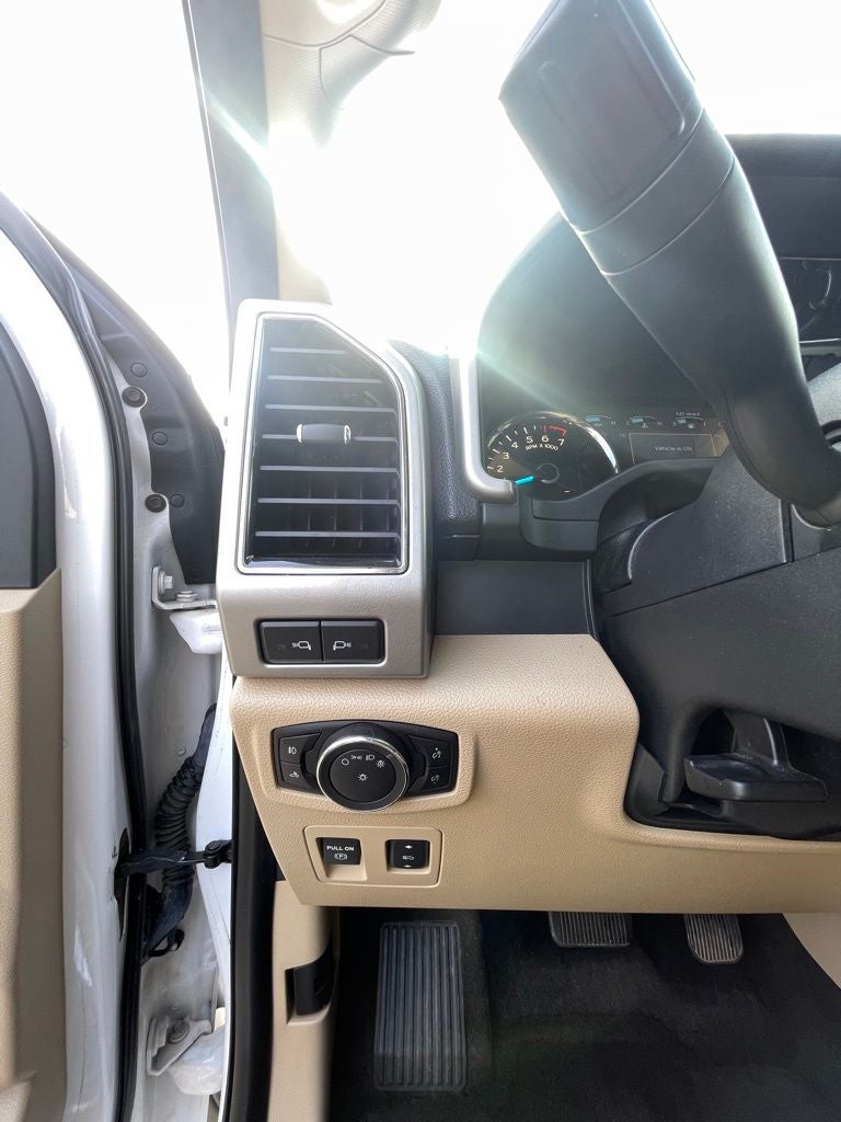 2017 Ford F-150 Lariat 4X4 / HEATED SEATS