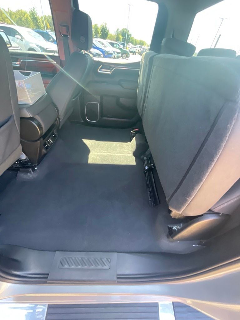 2023 Chevrolet Silverado 1500 LT 4X4 / HEATED SEATS / REMOTE START