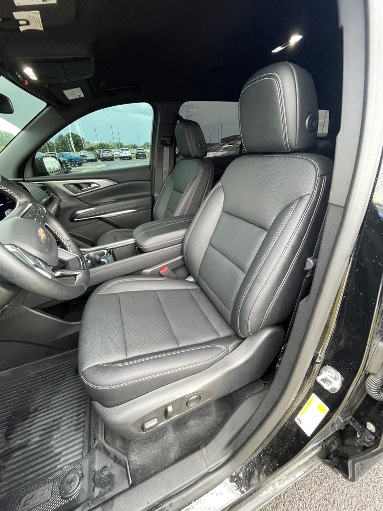 2025 Chevrolet Traverse LT CLEAN CARFAX / ONE OWNER