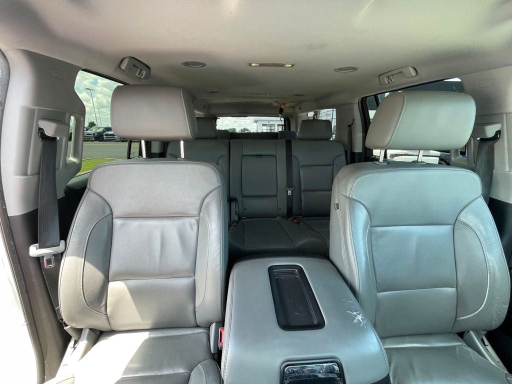 2018 Chevrolet Suburban LT HEATED SEATS / CLEAN CARFAX
