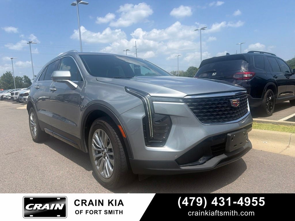 2024 Cadillac XT4 Premium Luxury