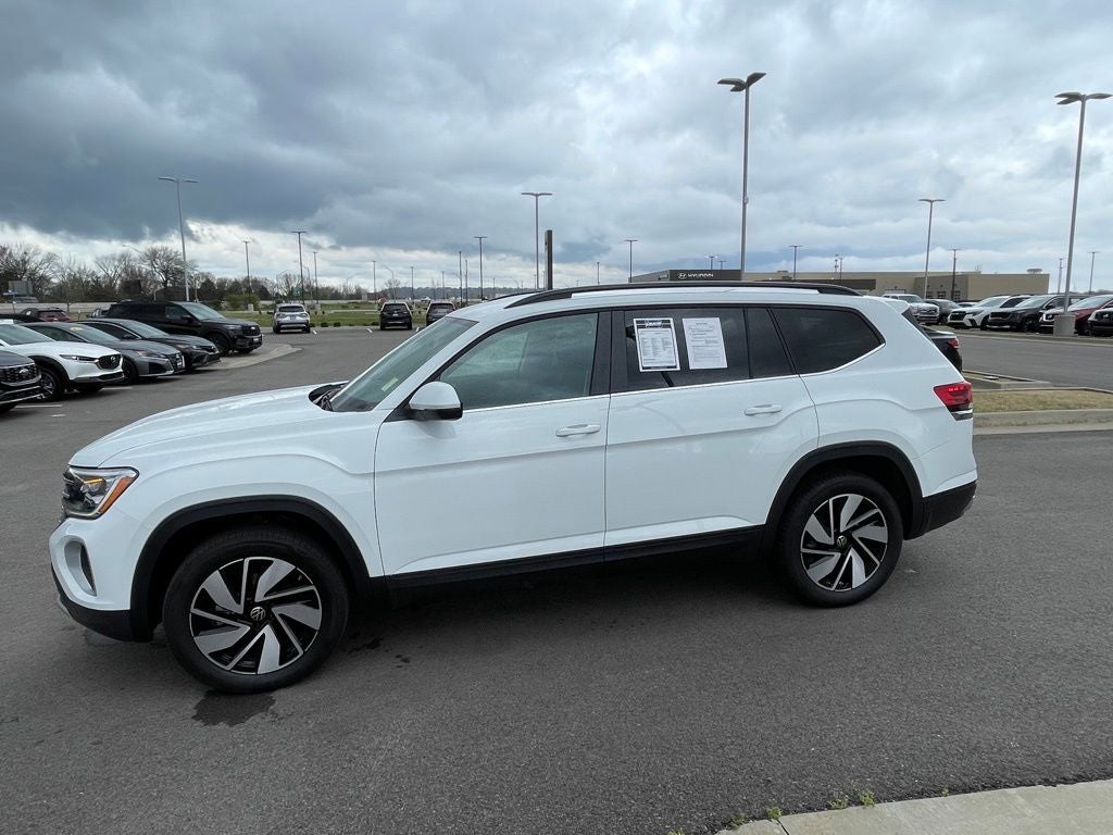 2025 Volkswagen Atlas 2.0T SE w/Technology ONE OWNER / HEATED SEATS