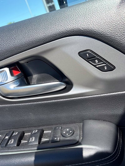 2025 Chrysler Pacifica Select HEATED SEATS / BACK UP CAM