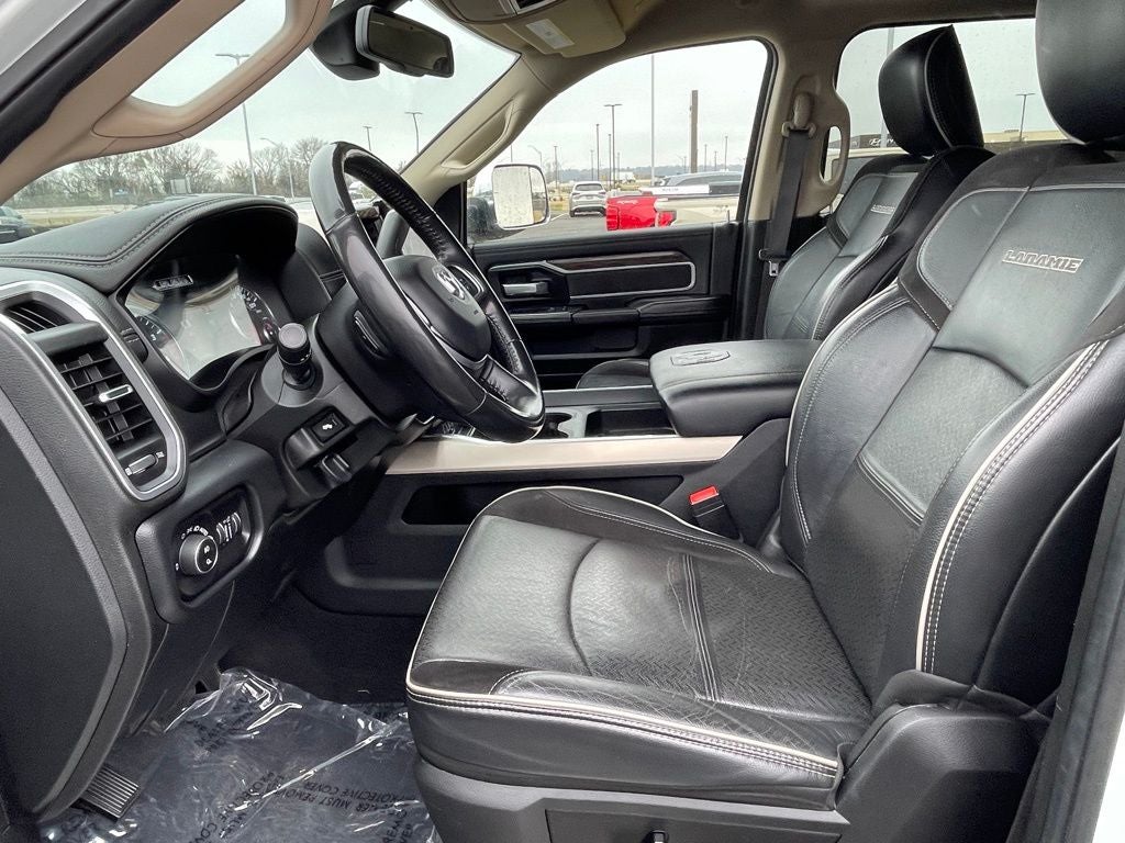 2020 RAM 3500 Laramie HEATED SEATS / 4X4 / NAV