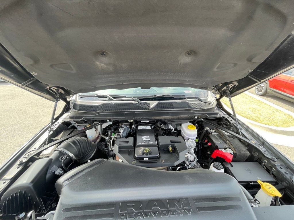 2024 RAM 2500 Laramie 4X4 / ONE OWNER / HEATED SEATS