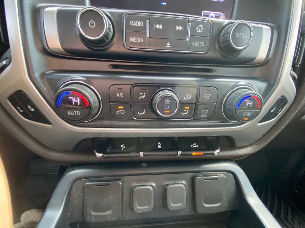 2017 GMC Sierra 1500 SLT 4X4 / HEATED SEATS