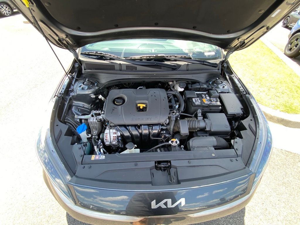 2024 Kia Forte LXS BLIND SPOT / ONE OWNER