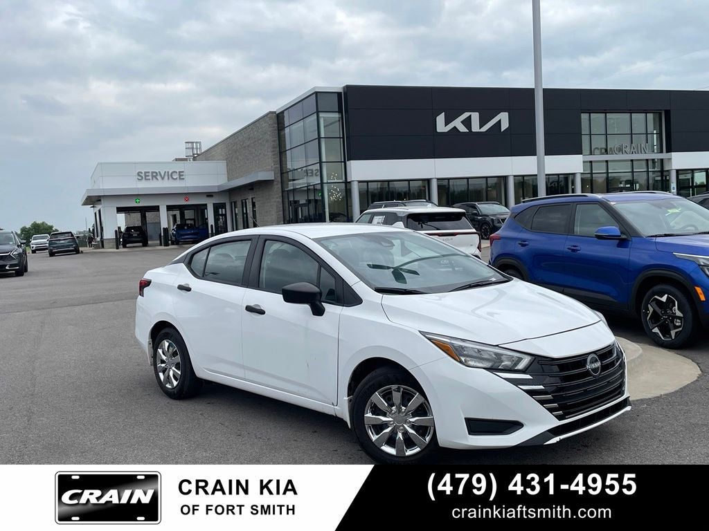 2025 Nissan Versa 1.6 S CLEAN CARFAX