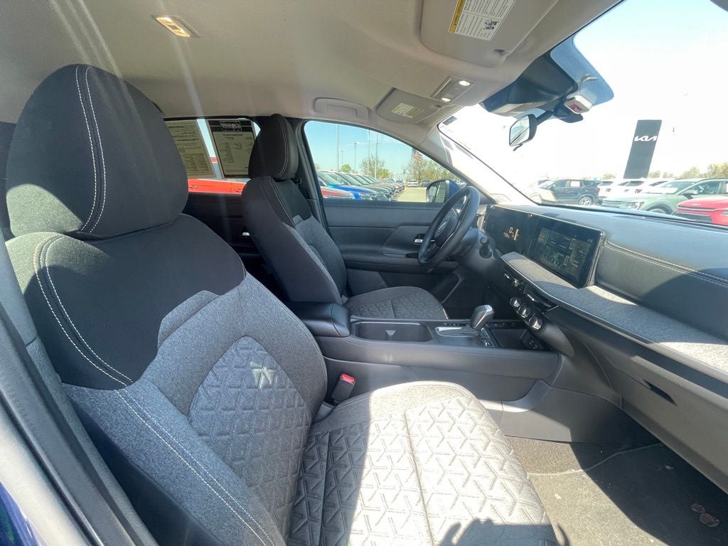 2025 Nissan Kicks SV ONE OWNER