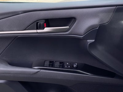 2025 Toyota Camry SE LEATHER / POWER SEAT