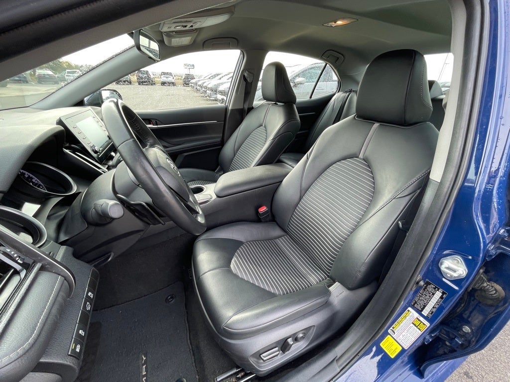 2024 Toyota Camry SE ONE OWNER