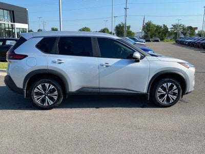2023 Nissan Rogue SV SUNROOF / HEATED SEATS