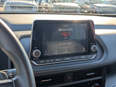 2024 Nissan Rogue SV AWD / ONE OWNER / CLEAN CARFAX