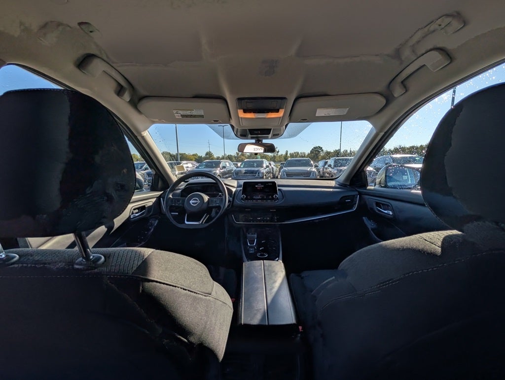 2024 Nissan Rogue SV AWD / ONE OWNER / CLEAN CARFAX