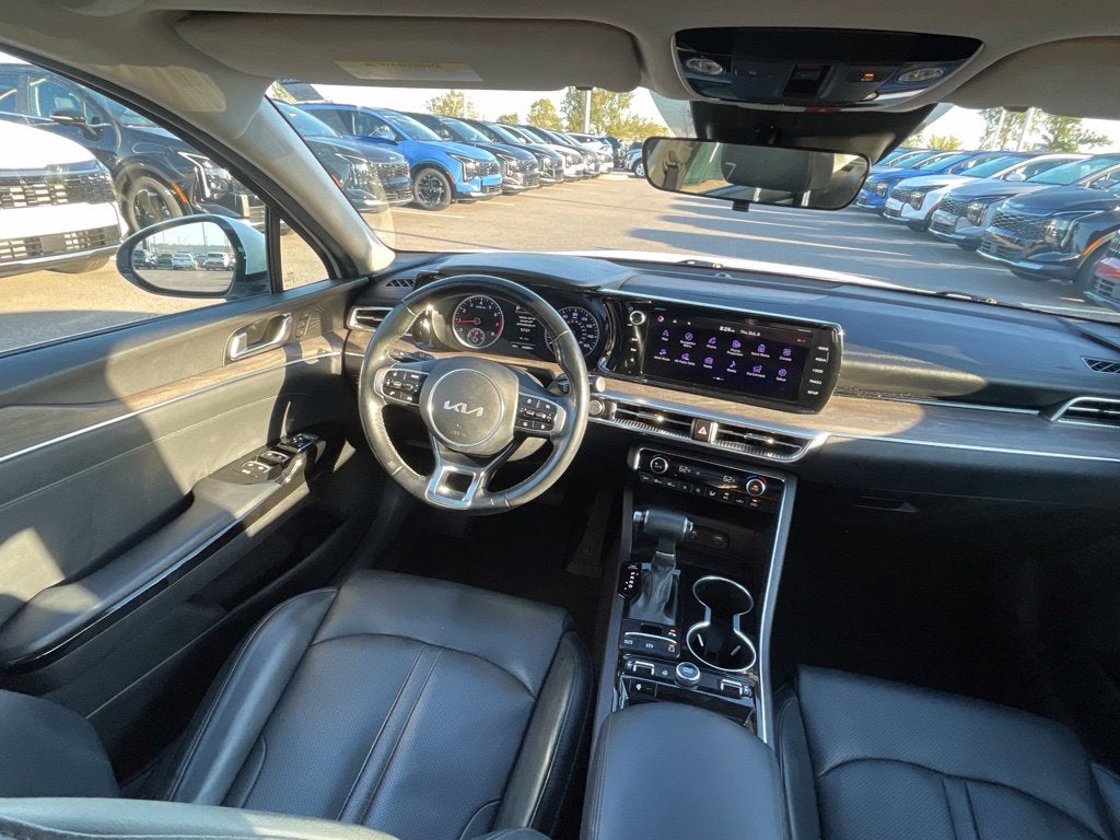 2024 Kia K5 EX PREMIUM PACKAGE / MOONROOF / LEATHER / BOSE AUDIO