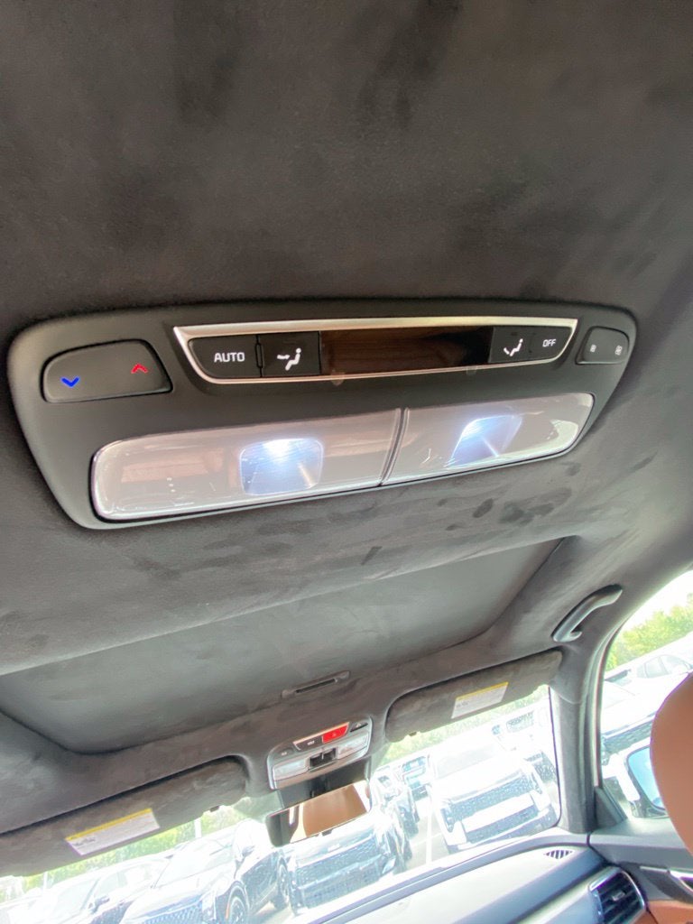 2024 Kia Telluride SX-Prestige X-Line HEATED AND COOLED SEATS / LEATHER / DUAL MOONROOF