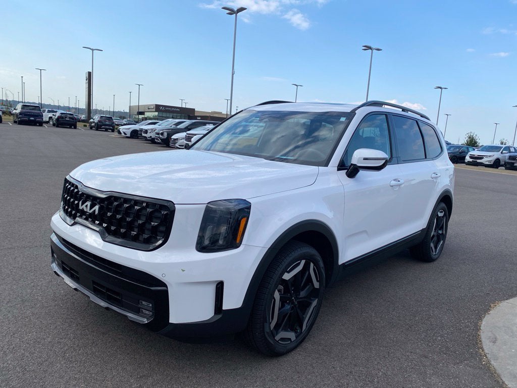 2024 Kia Telluride SX-Prestige X-Line HEATED AND COOLED SEATS / LEATHER / DUAL MOONROOF