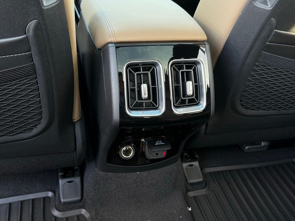 2026 Kia Sorento X-Line SX Prestige ONE OWNER / 3RD ROW / MOONROOF / AWD