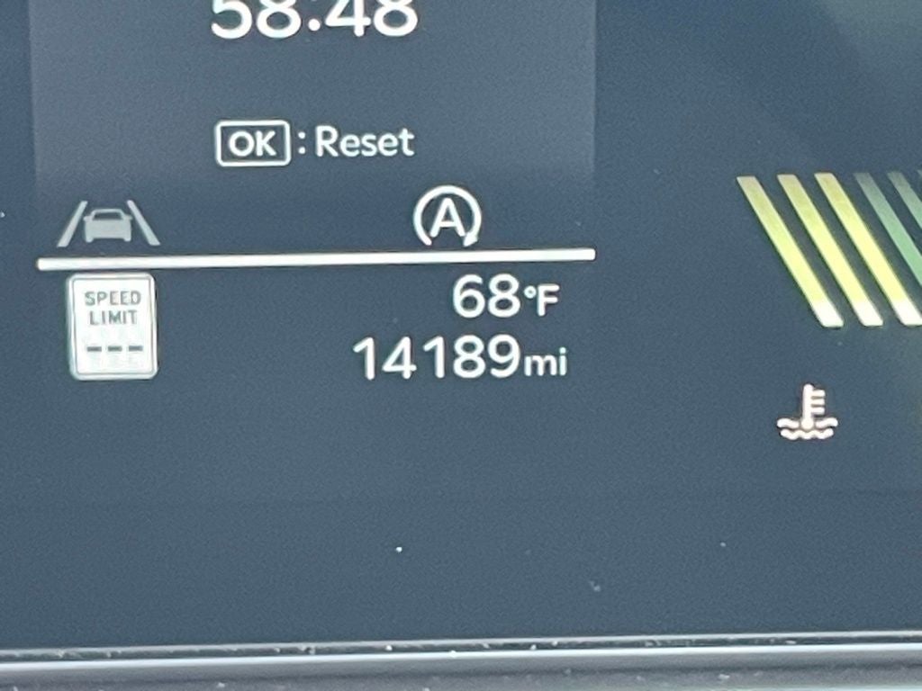 2025 Kia Sorento S LEATHER / HEATED SEATS / CLEAN CARFAX