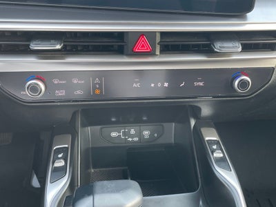 2025 Kia Sorento S LEATHER / HEATED SEATS / CLEAN CARFAX