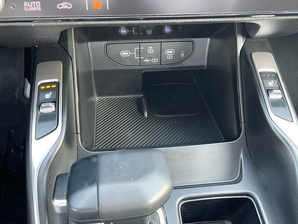 2025 Kia Sorento S LEATHER / HEATED SEATS / CLEAN CARFAX