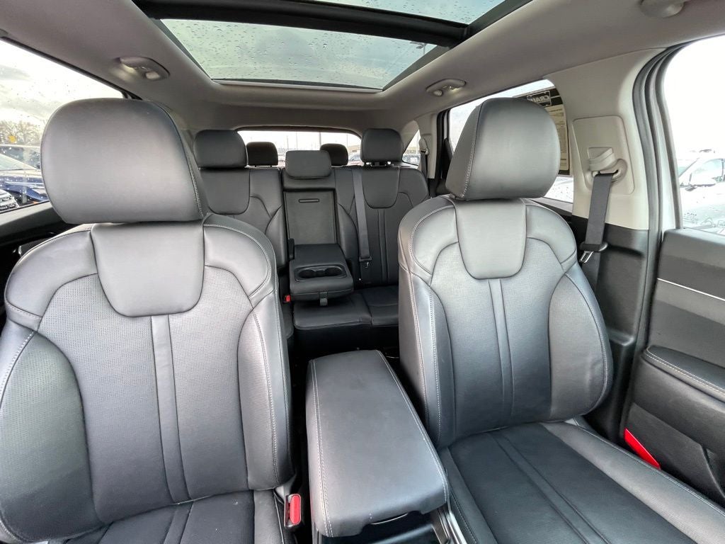 2025 Kia Sorento S LEATHER / HEATED SEATS / CLEAN CARFAX