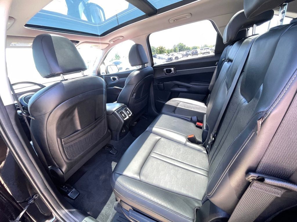 2025 Kia Sorento S MOONROOF / LEATHER / HEATED SEATS