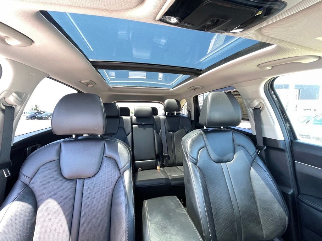 2025 Kia Sorento S MOONROOF / LEATHER / HEATED SEATS