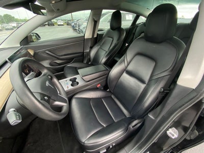 2021 Tesla Model 3 Standard Range Plus SELF DRIVING / NAV / NON SMOKER