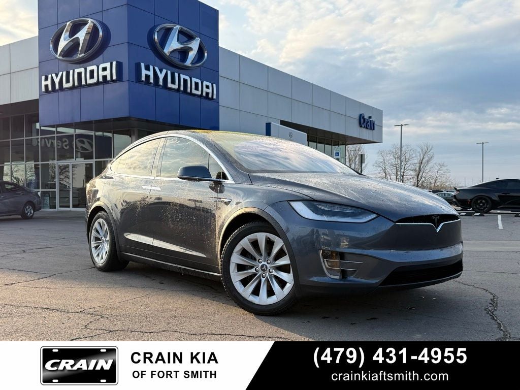 2020 Tesla Model X Long Range AWD / CLEAN CARFAX / HEATED SEATS