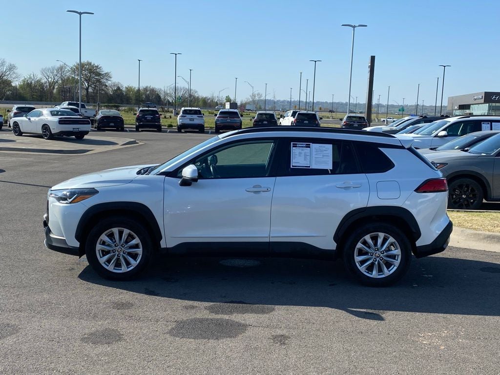 2022 Toyota Corolla Cross LE