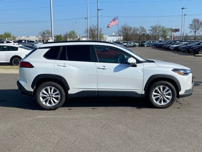 2022 Toyota Corolla Cross LE