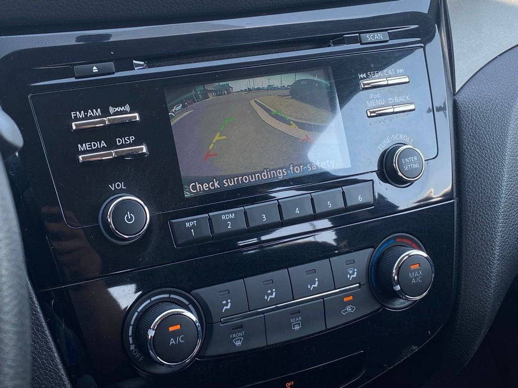 2018 Nissan Rogue Sport S AWD / CLEAN CARFAX