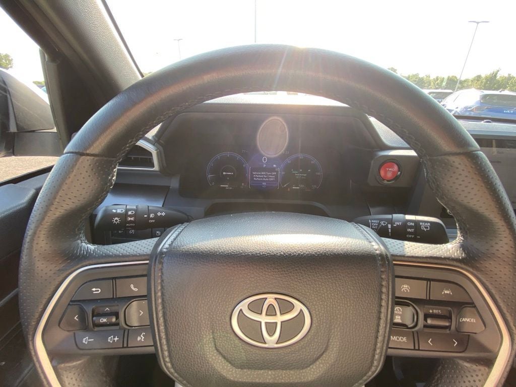 2025 Toyota 4Runner TRD SPORT / 4X4 / ONE OWNER