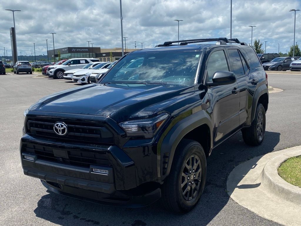 2025 Toyota 4Runner SR5 4X4 / ONE OWNER