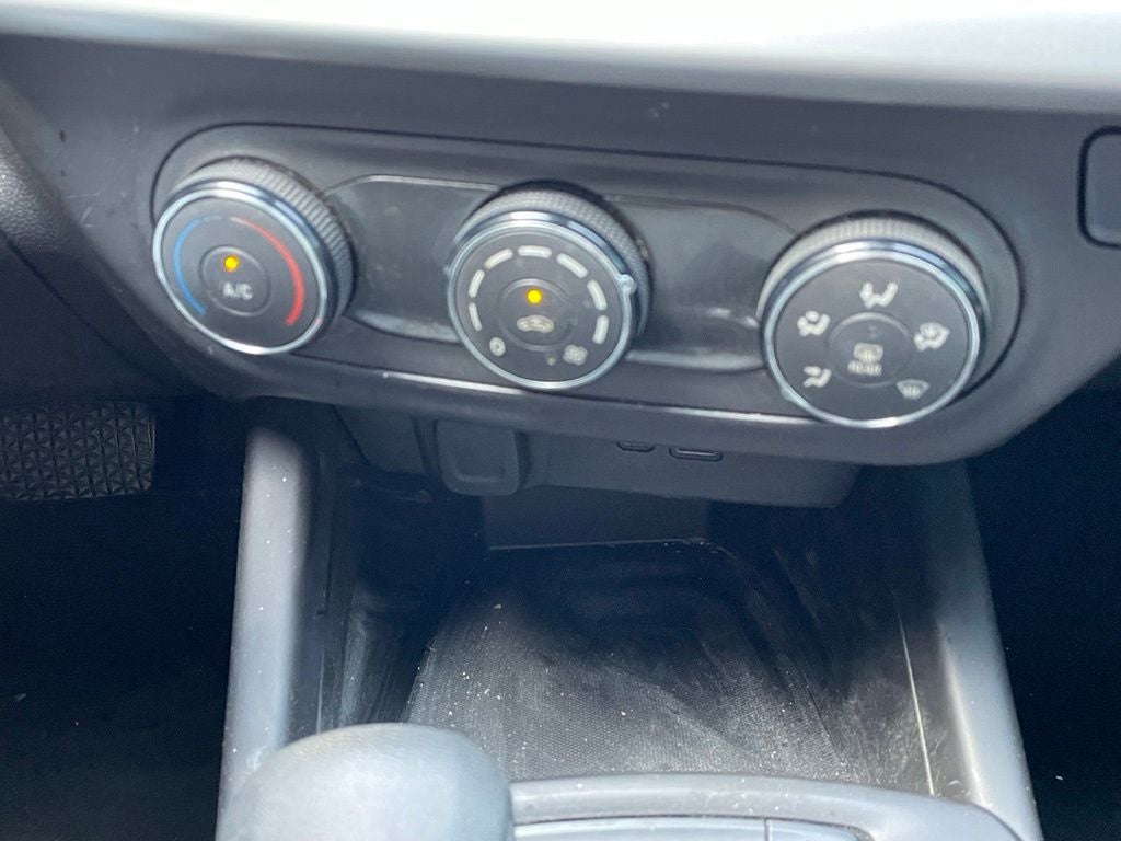2024 Chevrolet Trax LS CLEAN CARFAX