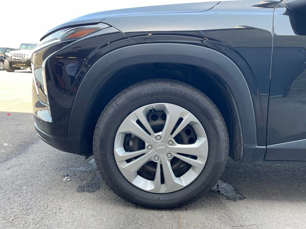 2024 Chevrolet Trax LS CLEAN CARFAX