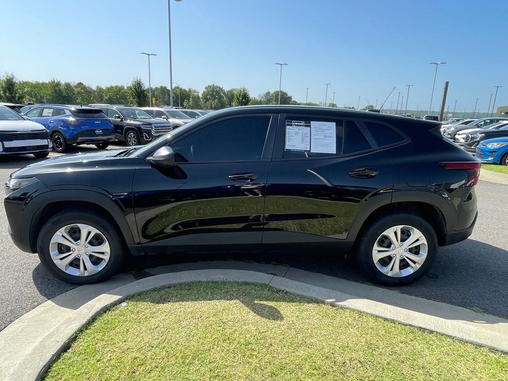 2024 Chevrolet Trax LS CLEAN CARFAX