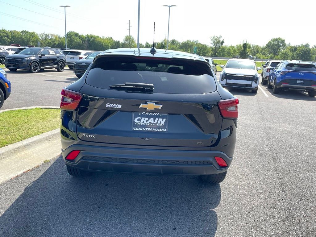 2024 Chevrolet Trax LS CLEAN CARFAX