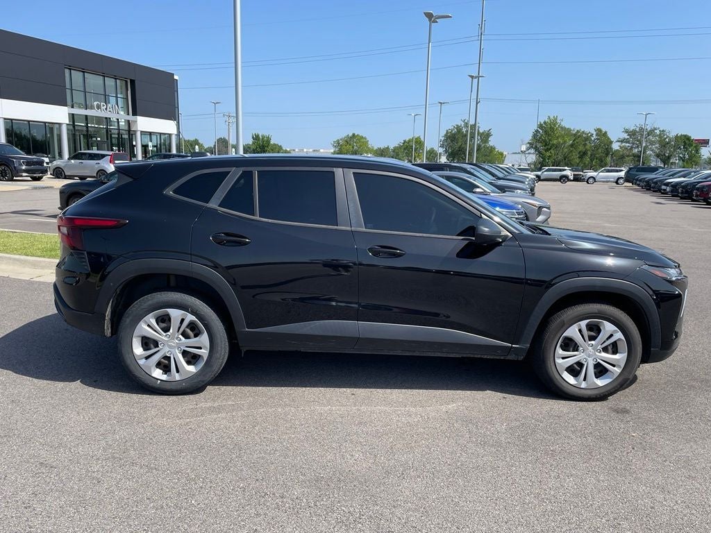 2024 Chevrolet Trax LS CLEAN CARFAX