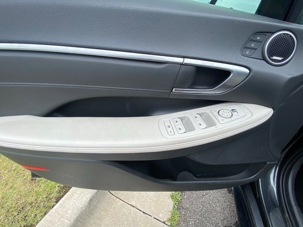 2021 Hyundai SONATA Limited