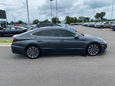 2021 Hyundai SONATA Limited